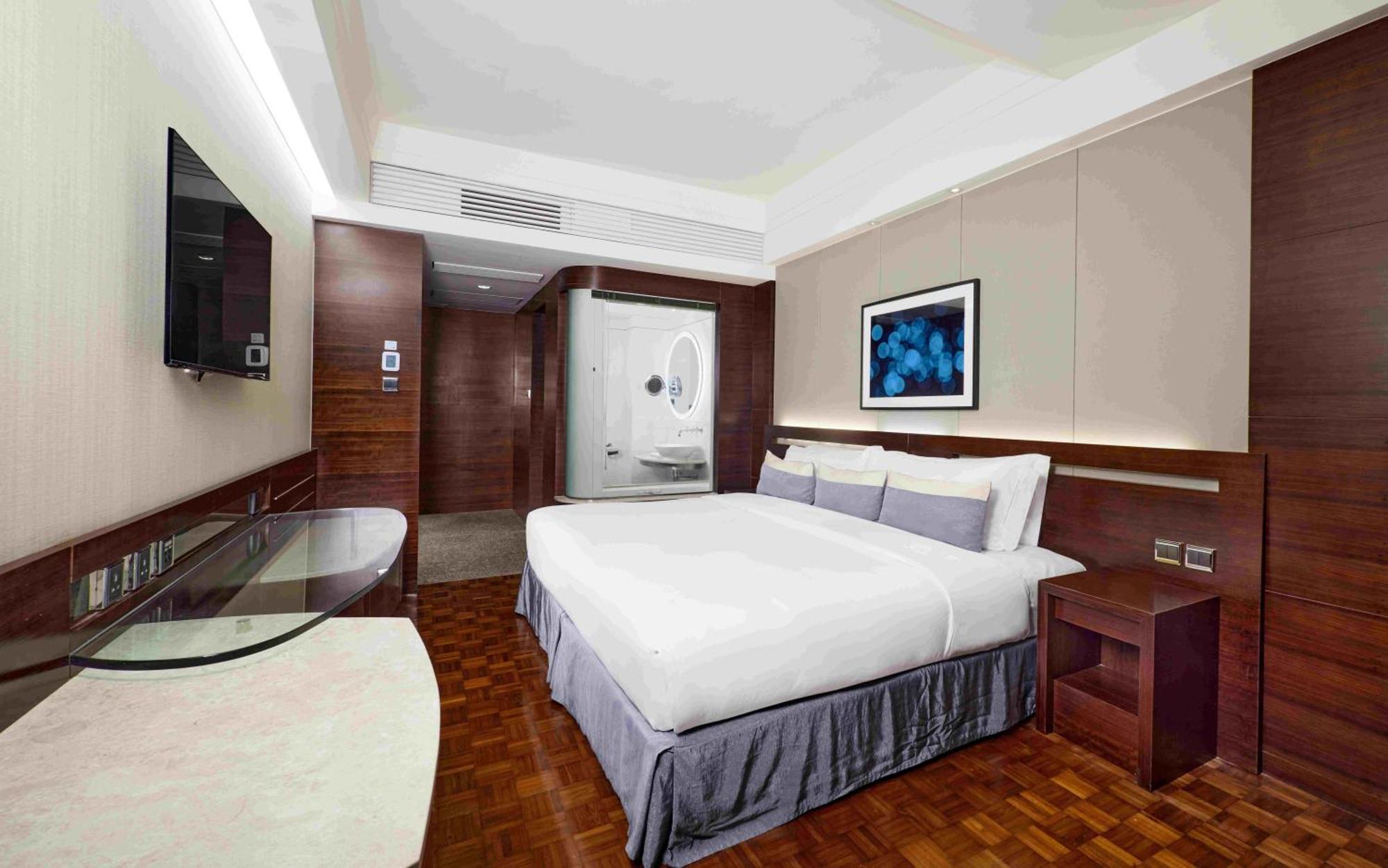 Nina Island South 香港